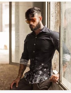 Estampas criativas - Camisa Black Roses Seu Zé For Men