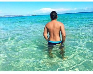 Thiago Freire em Ses Salines, Ibiza / Looks para viagem