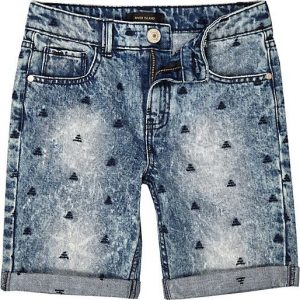 Bermuda/Short - Moda Masculina/Tomboy - Bugre Moda - Imagem: Reprodução 