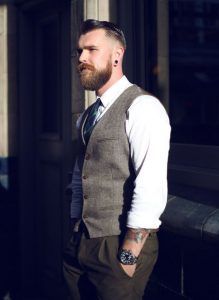 Looks para homens maduros / Blog Bugre Moda / Imagem: Reprodução 