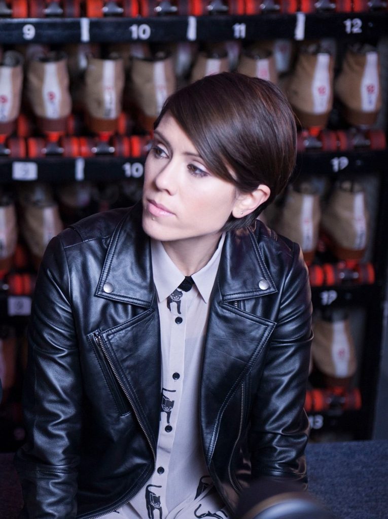 @teganandsara / Jaqueta de couro preta / Estilo Tomboy / Blog Bugre Moda / Imagem: Reprodução 