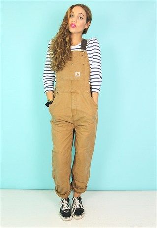  Jardineira jeans! 30 ideias/Estilo Tomboy/ Blog Bugre Moda/ Imagem: Reprodução 