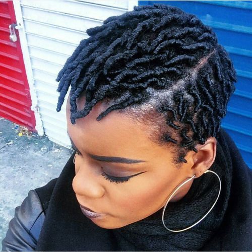 Cabelos crespos curtos com Dreadlock / Moda Masculina/Tomboy / Imagem: Reprodução 