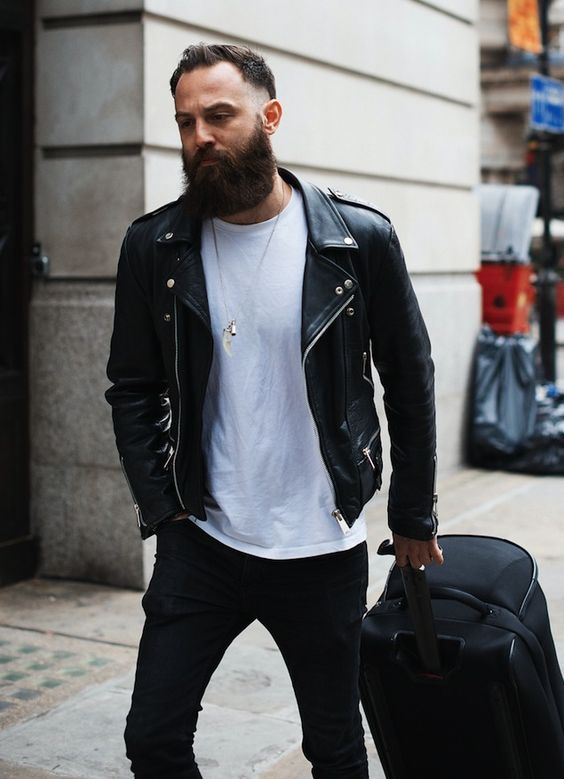 Homens maduros e as jaquetas pretas! 13 ideias de looks! Blog Bugre Moda! Imagem: Reprodução 