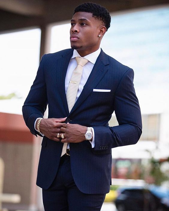 Qual é a importante da representatividade do homem negro no universo da moda? Blog Bugre Moda! Imagem: @iamcaez 