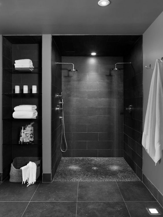 10 ideias de banheiros nos tons cinza e preto! Decoração com uma pegada masculina! Imagem: Reprodução 