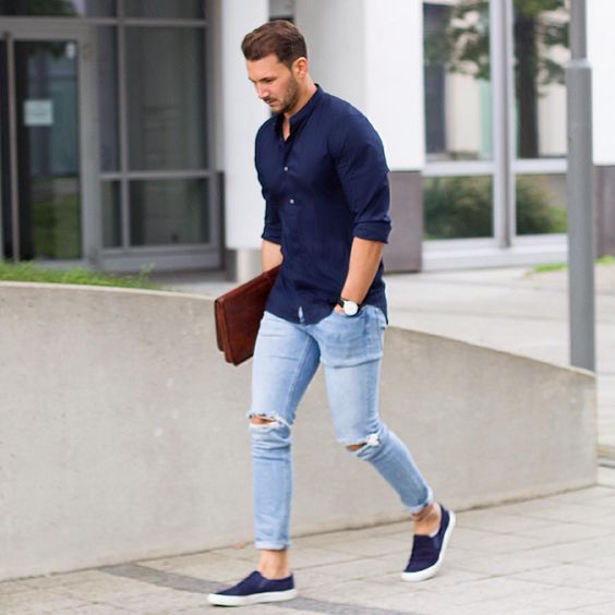 16 ideias de looks com camisas manga longa azul marinho! Moda Masculina e Tomboy! Imagem: Reprodução 