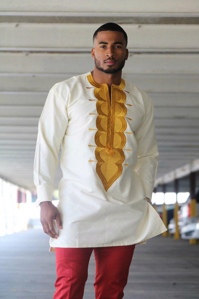 Camisas e batas dashiki/África /Blog Bugre Moda – Imagem: @notribecloting 