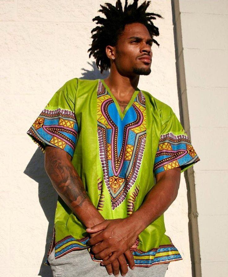 Camisas e batas dashiki/África /Blog Bugre Moda – Imagem: Reprodução