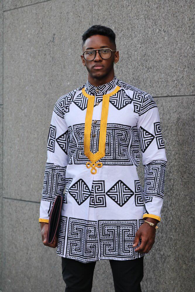 Camisas e batas dashiki/África /Blog Bugre Moda – Imagem: @notribecloting 