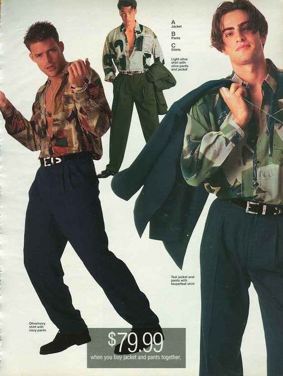 Decada de 1990: Camisa estampada por dentro da Calça / Imagem: Reprodução