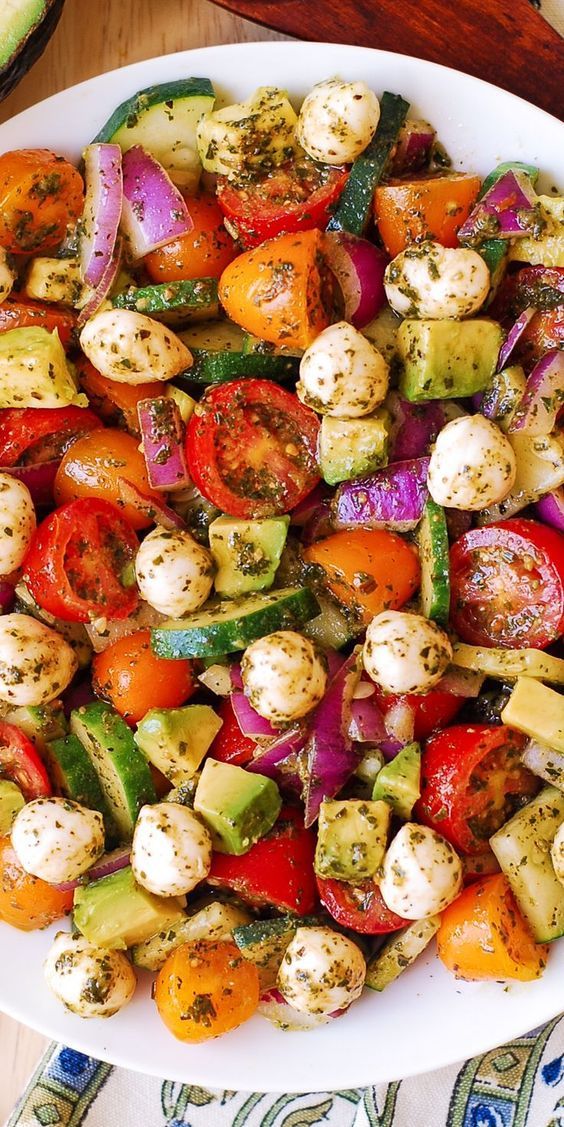 Saladas: 15 ideias! Reeducação Alimentar / Imagem: Reprodução