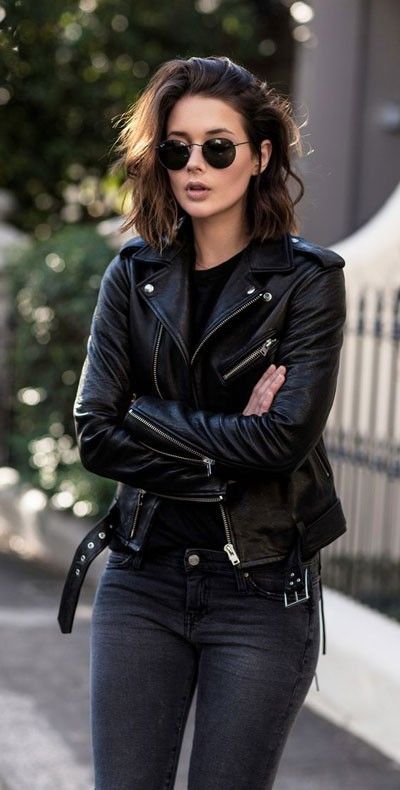 Estilo Tomboy: 13 ideias de looks Total Black! Imagem: Reprodução 