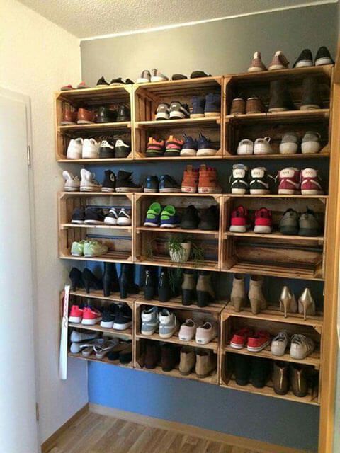 35 maneiras de organizar sapatos na entrada de casa! Imagem: Pinterest / Reprodução 