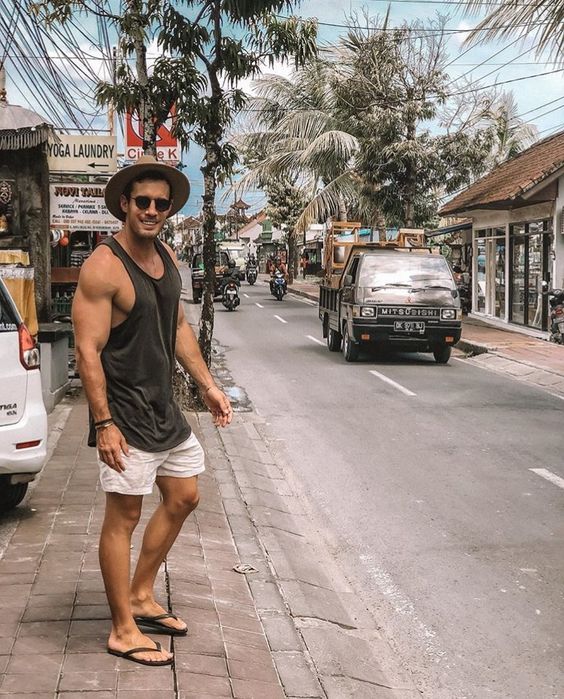 30 ideias de looks para o carnaval 2019! Moda Masculino! Imagem: Pinterest / Reprodução