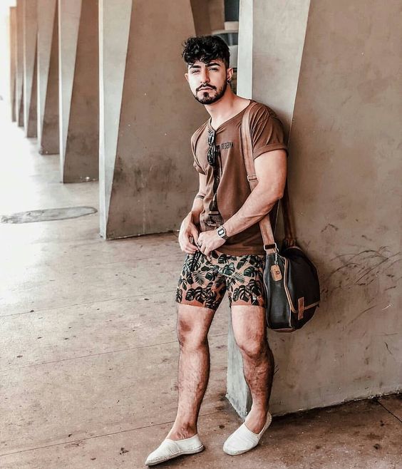 30 ideias de looks para o carnaval 2019! Moda Masculino! Imagem: Pinterest / Reprodução 