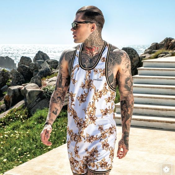 30 ideias de looks para o carnaval 2019! Moda Masculino! Imagem: Pinterest / Reprodução 