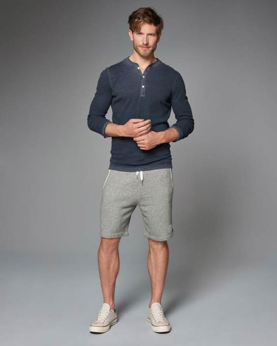 Bermudas de Moletom: 15 ideias! Moda Masculina/Tomboy Imagem: Reprodução